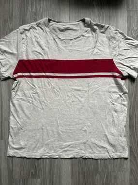 Old Navy Men’s Soft-Washed Center-Stripe T-Shirt